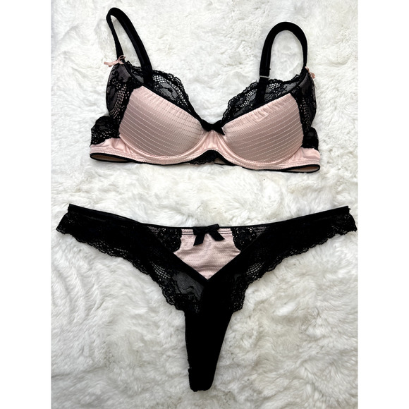 Honey Birdette Other - Honey Birdette SENORITA 🩷 Pink Black Floral Lace 2 Piece Set 32D & M Thong
